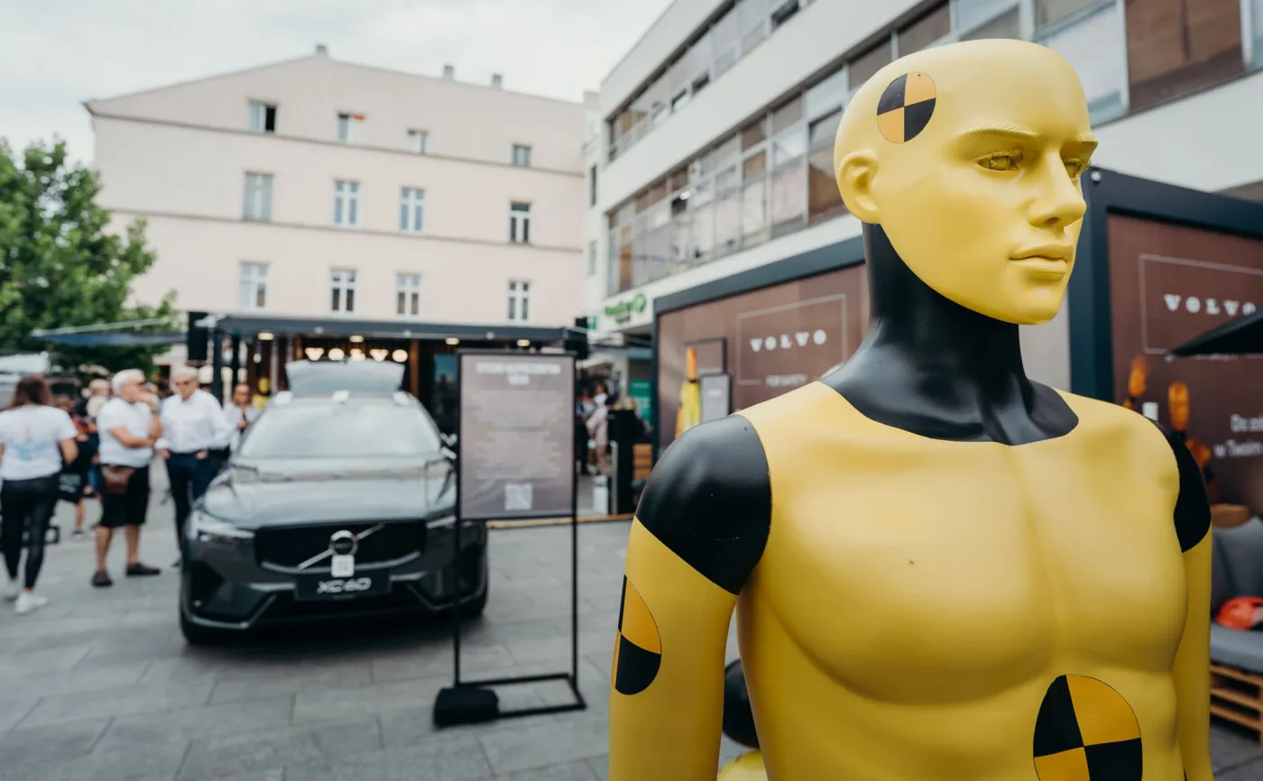 Oto bezpieczeństwo w praktyce. Volvo For Safety to pierwszy taki projekt