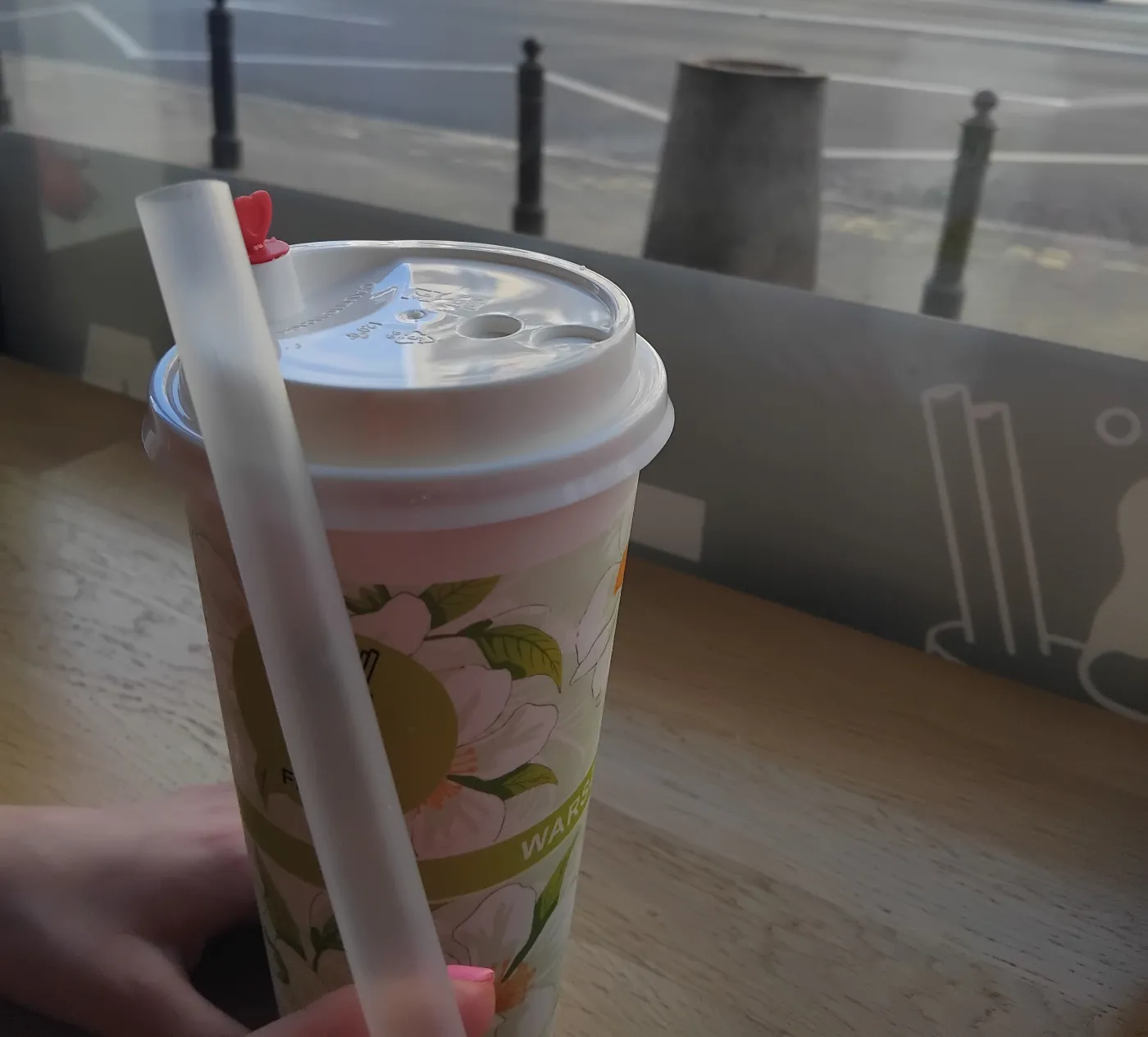 Zakazane słomki wracają? Restauratorzy znaleźli lukę w przepisach