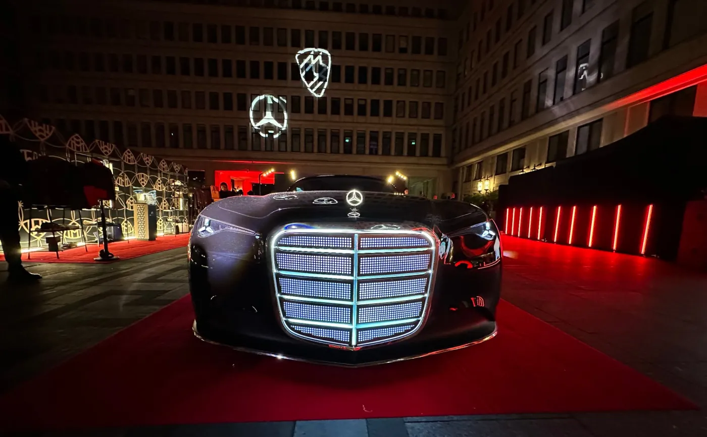 Mercedes-Benz Vision Iconic