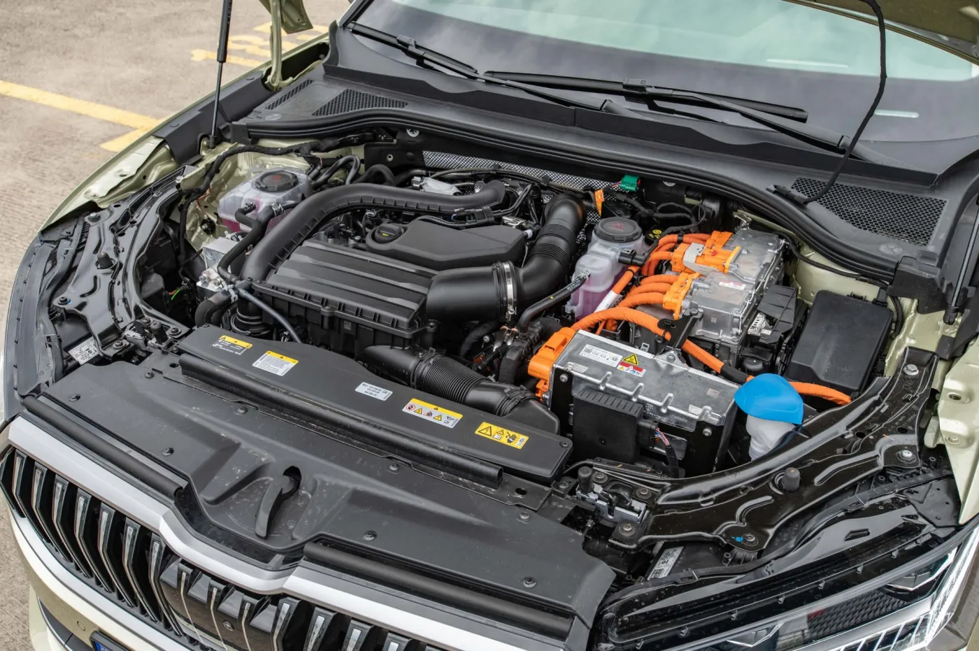 Skoda Superb Liftback PHEV