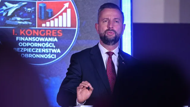 Kosiniak-Kamysz o akcji Bąkiewicza w Berlinie. "Służy Federacji Rosyjskiej"