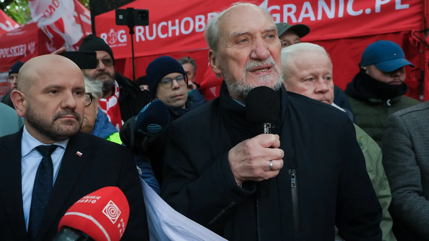 Macierewicz, Gosek