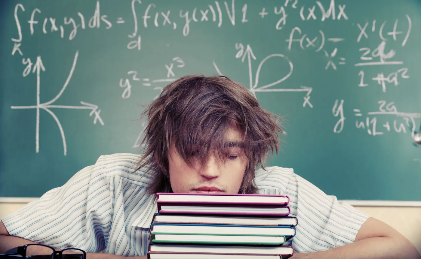 Dlaczego nastolatkowie są wiecznie niewyspani? Ekspert tłumaczy