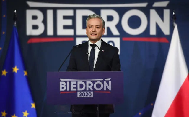 Biedroń: Mam więcej wspólnego z papieżem Franciszkiem niż z Andrzejem Dudą