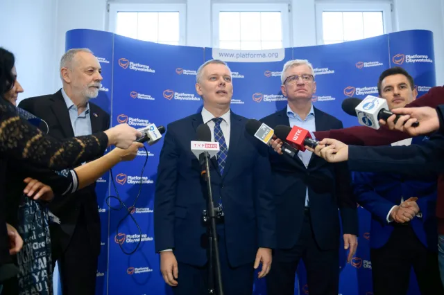 Siemoniak: Marszałek Senatu przez to co robi, jest obiektem haniebnej nagonki