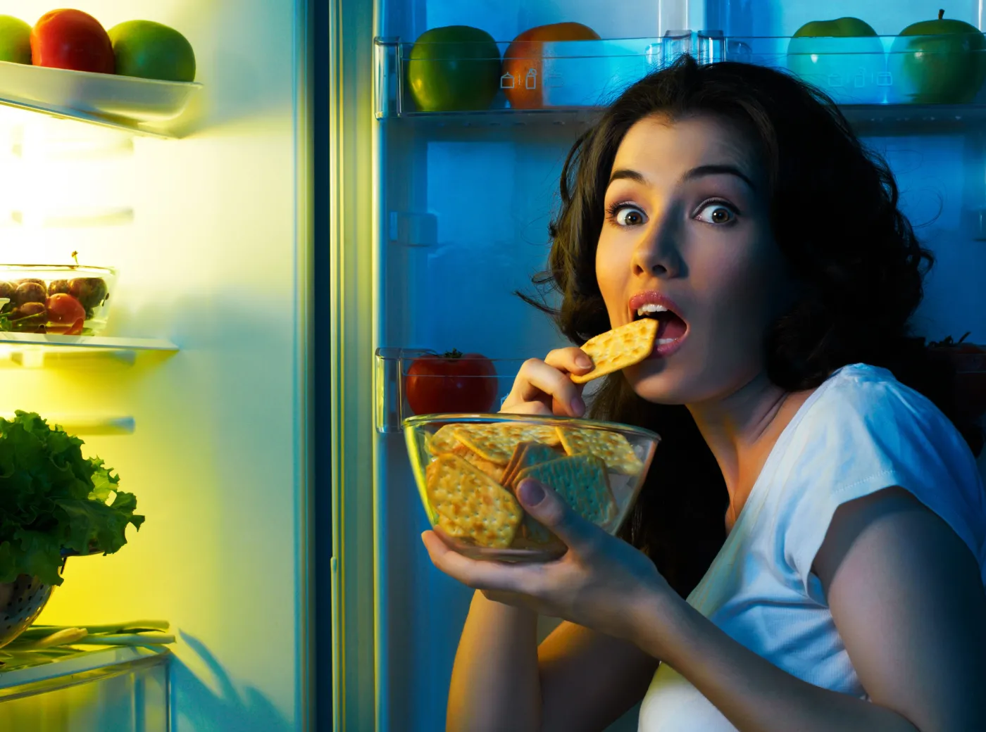 Podjadasz nocami? To widać!