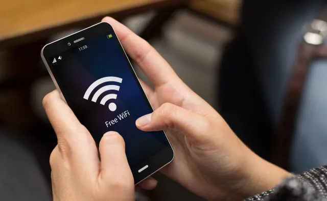 Jak podłączyć głośnik bezprzewodowy do smartfona. PORADNIK