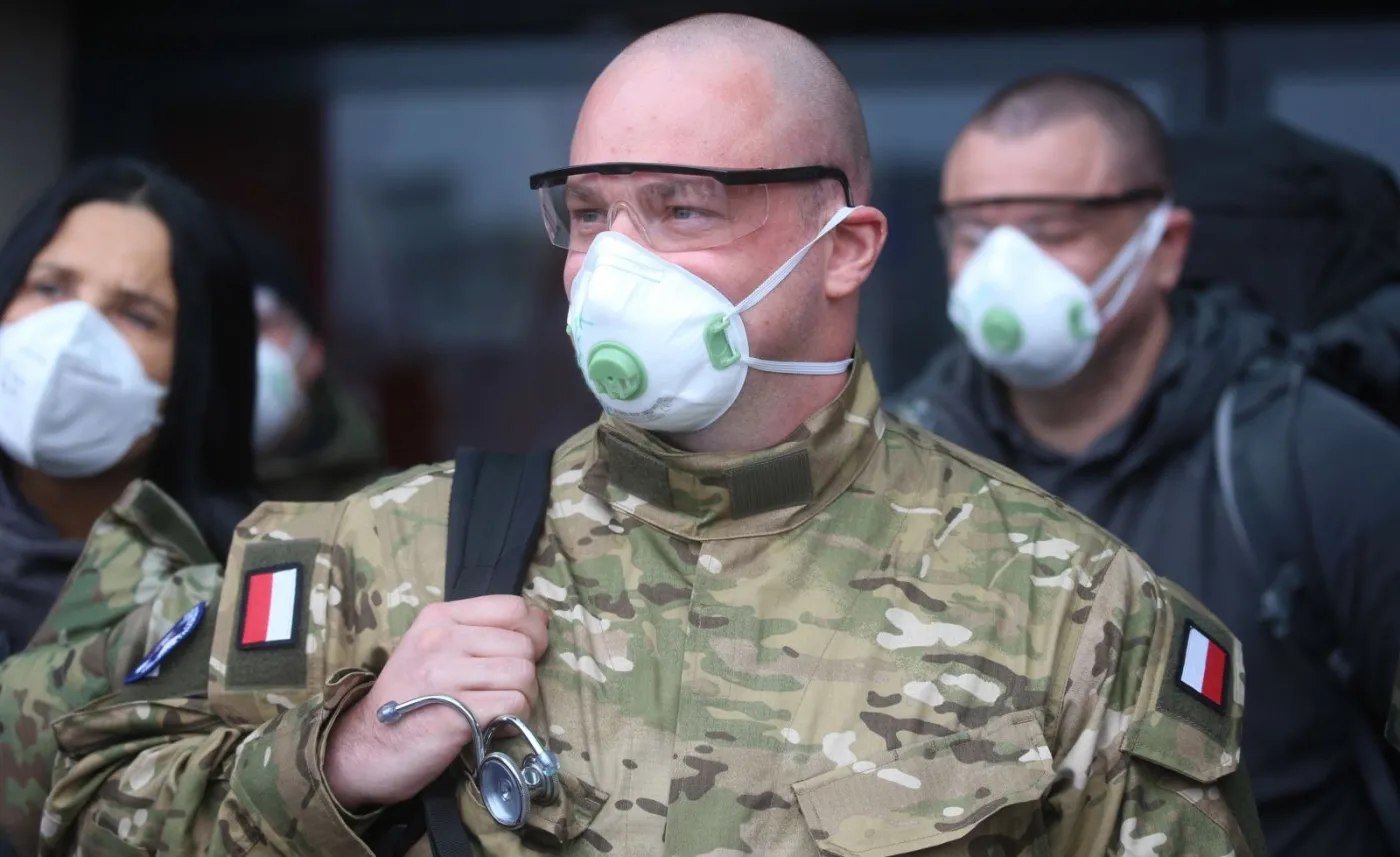 15 polskich lekarzy i ratowników poleciało do Włoch. W Bresci brakuje personelu medycznego
