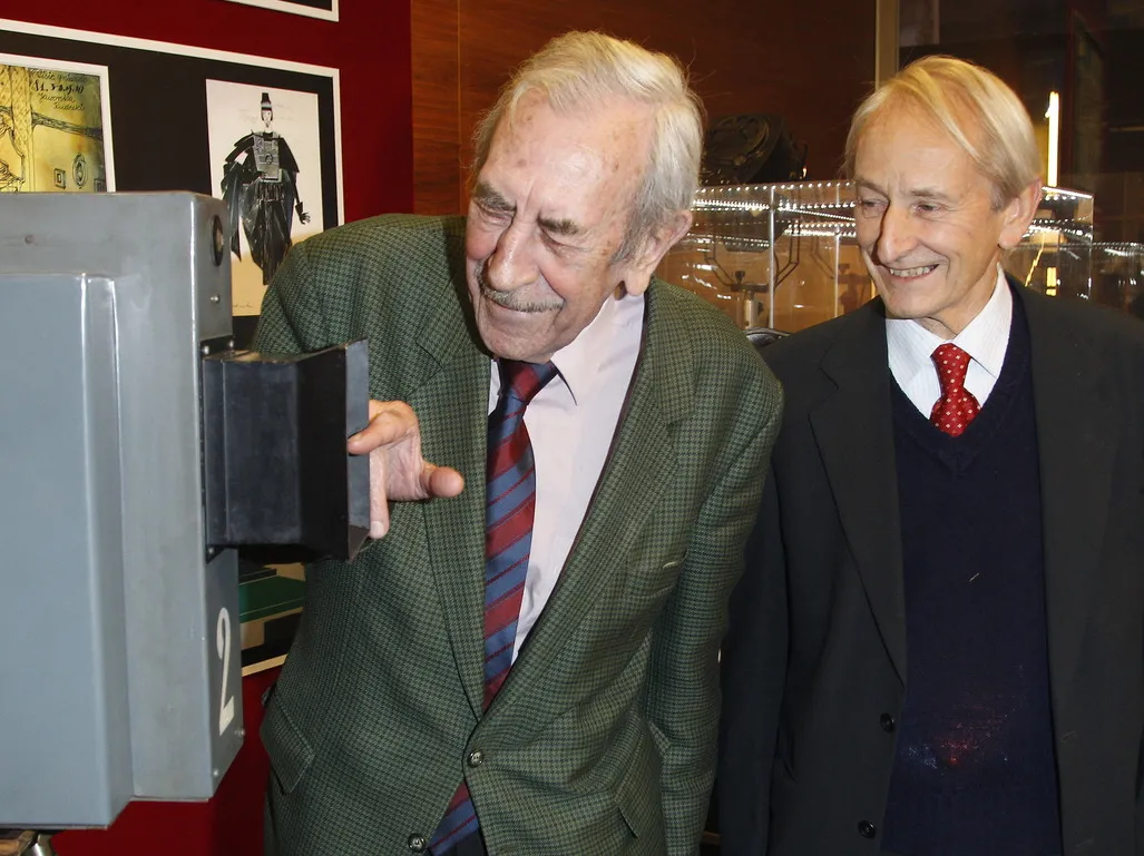Jan Kobuszewski i pomysłodawca muzeum Hubert Maliszewski 