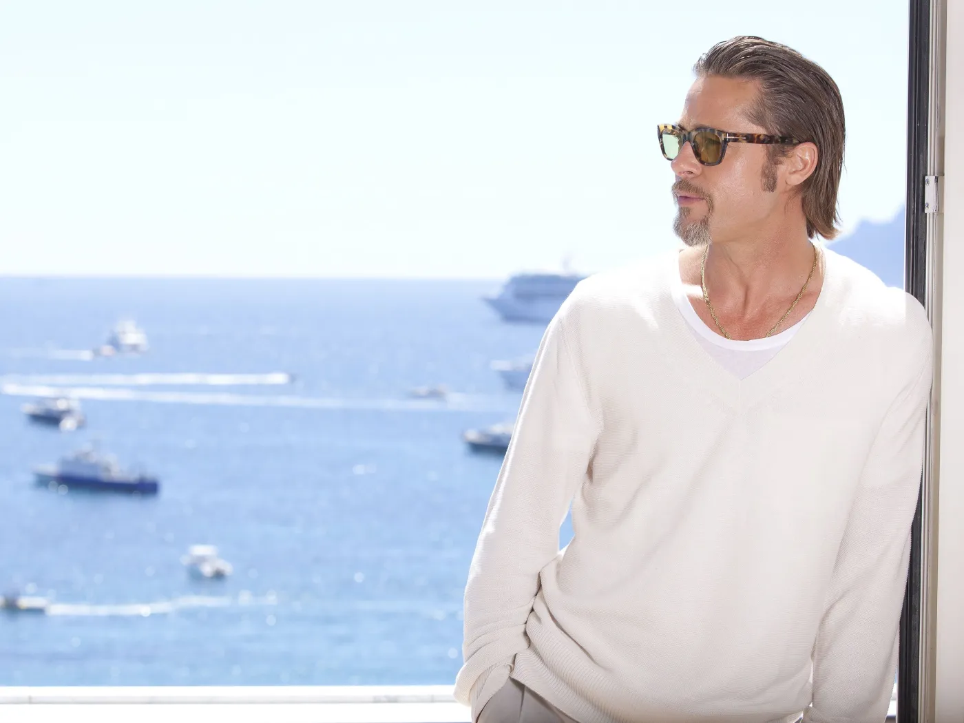 Brad Pitt w kostiumie kurczaka przekonywał ludzi do wizyty w restauracji