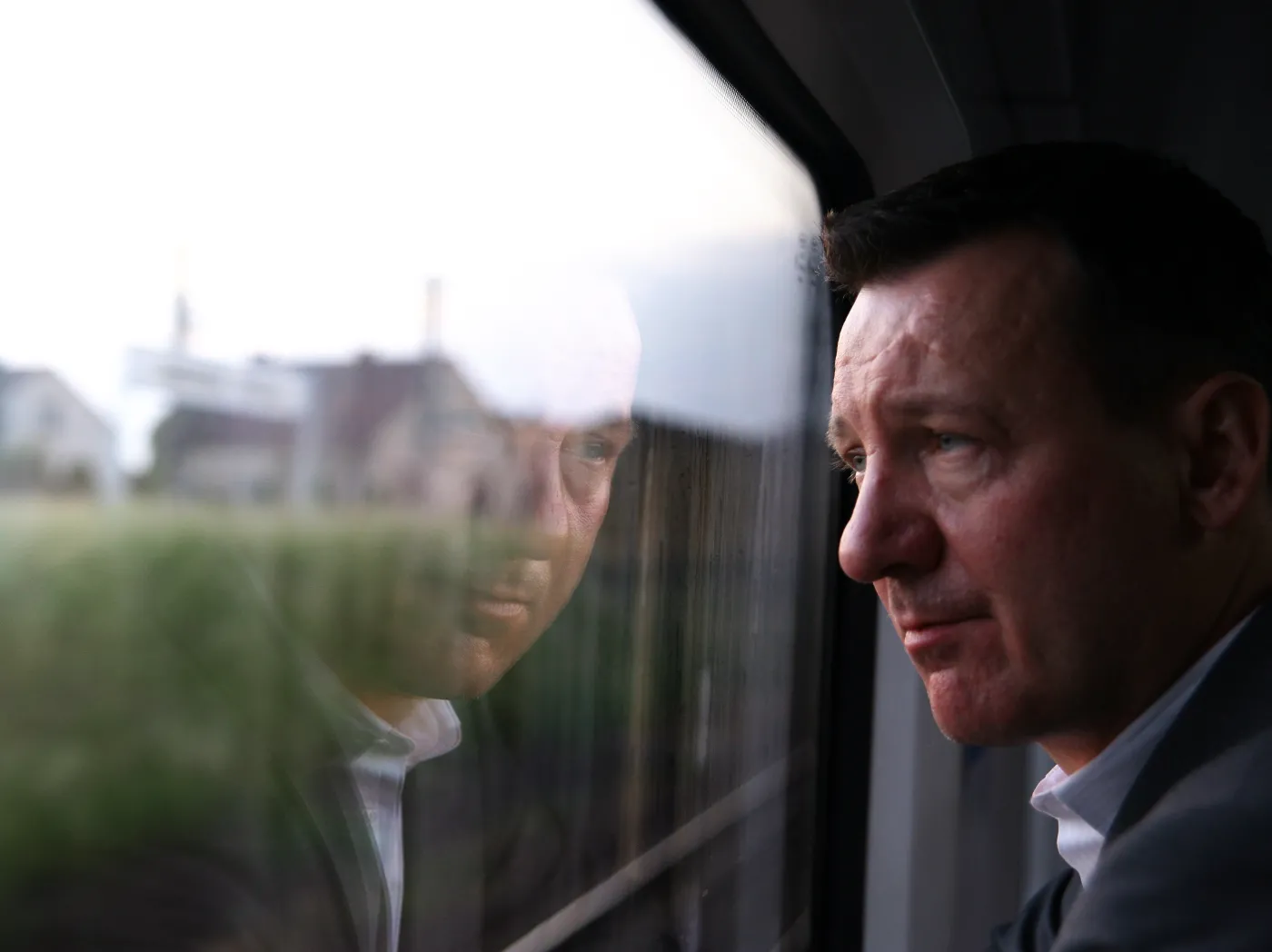 Robert Więckiewicz w filmie "4:13 do Katowic"