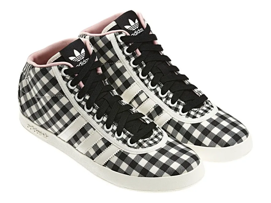 2331406-kratki-i-groszki-kolekcja-adidas.jpg