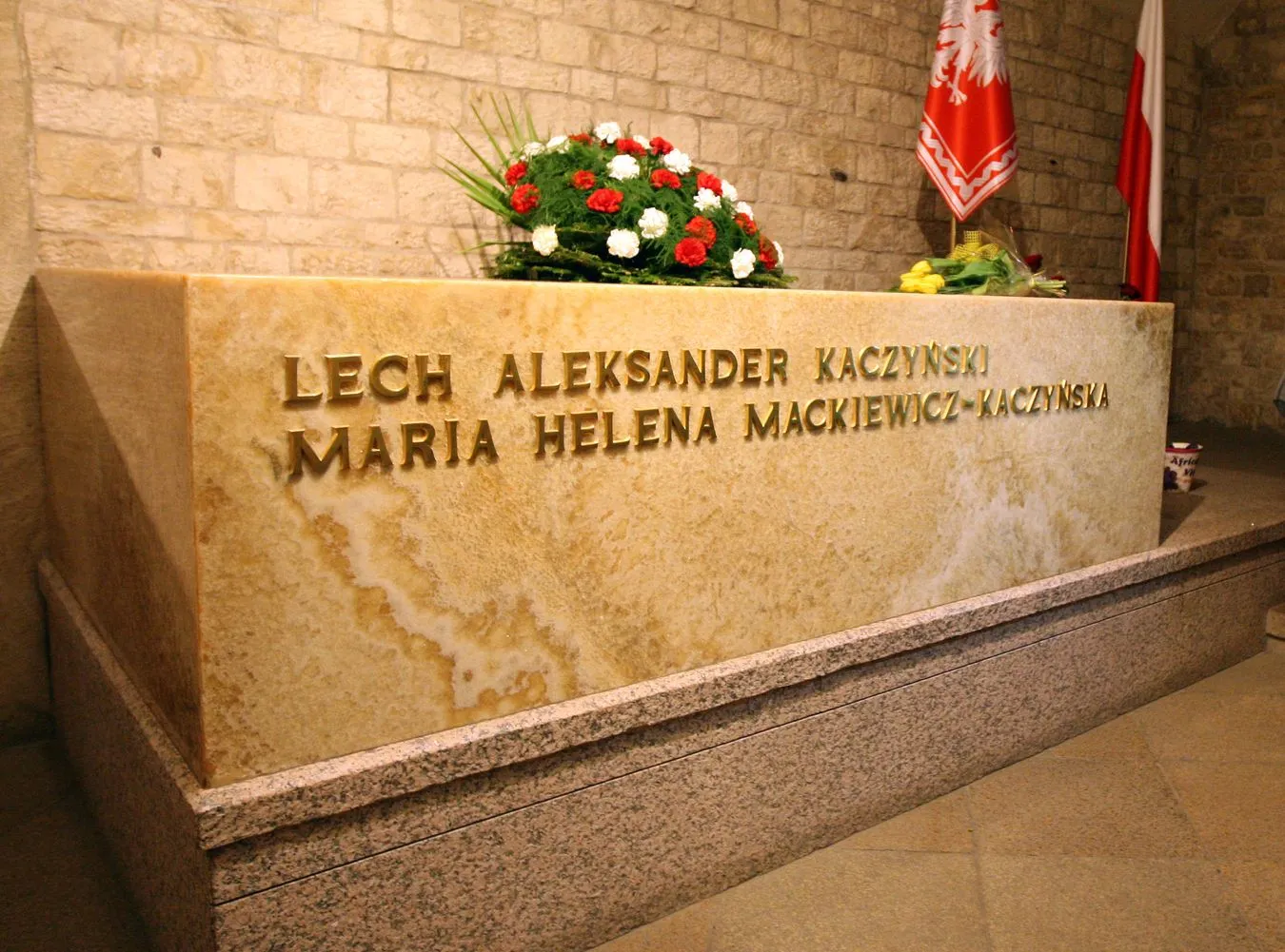 Sarkofag prezydenckiej pary na Wawelu