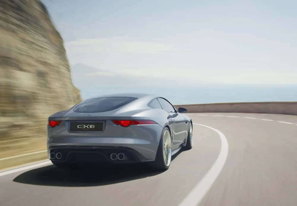 2475184-475188-jaguar-c-x16-location-04.jpg