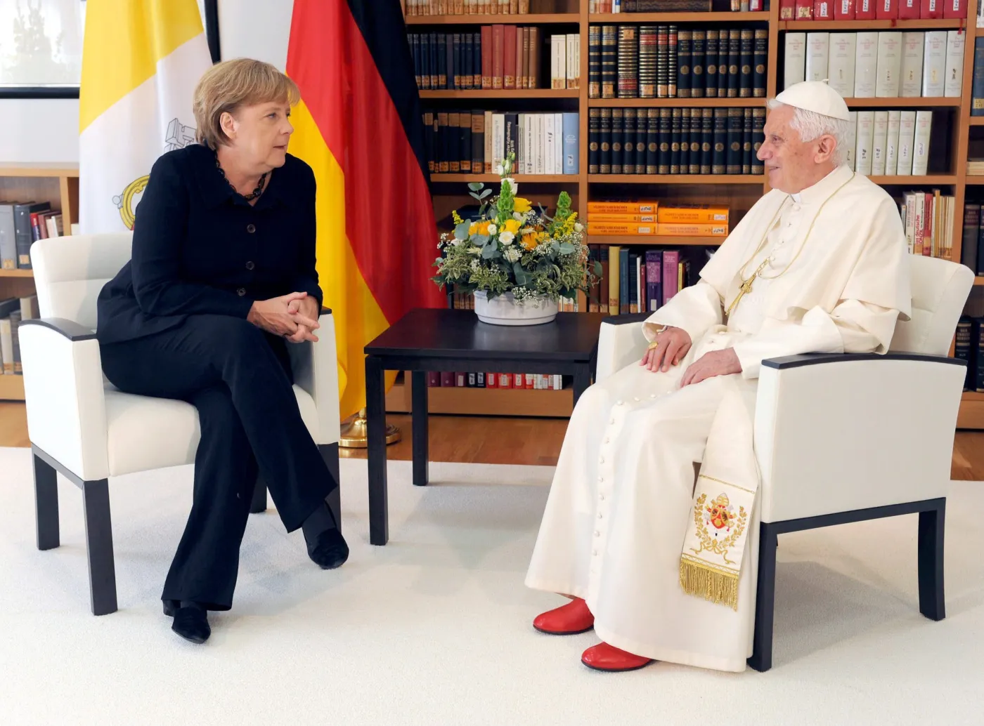 Papież Benedykt XVI z kanclerz Niemiec Angelą Merkel
