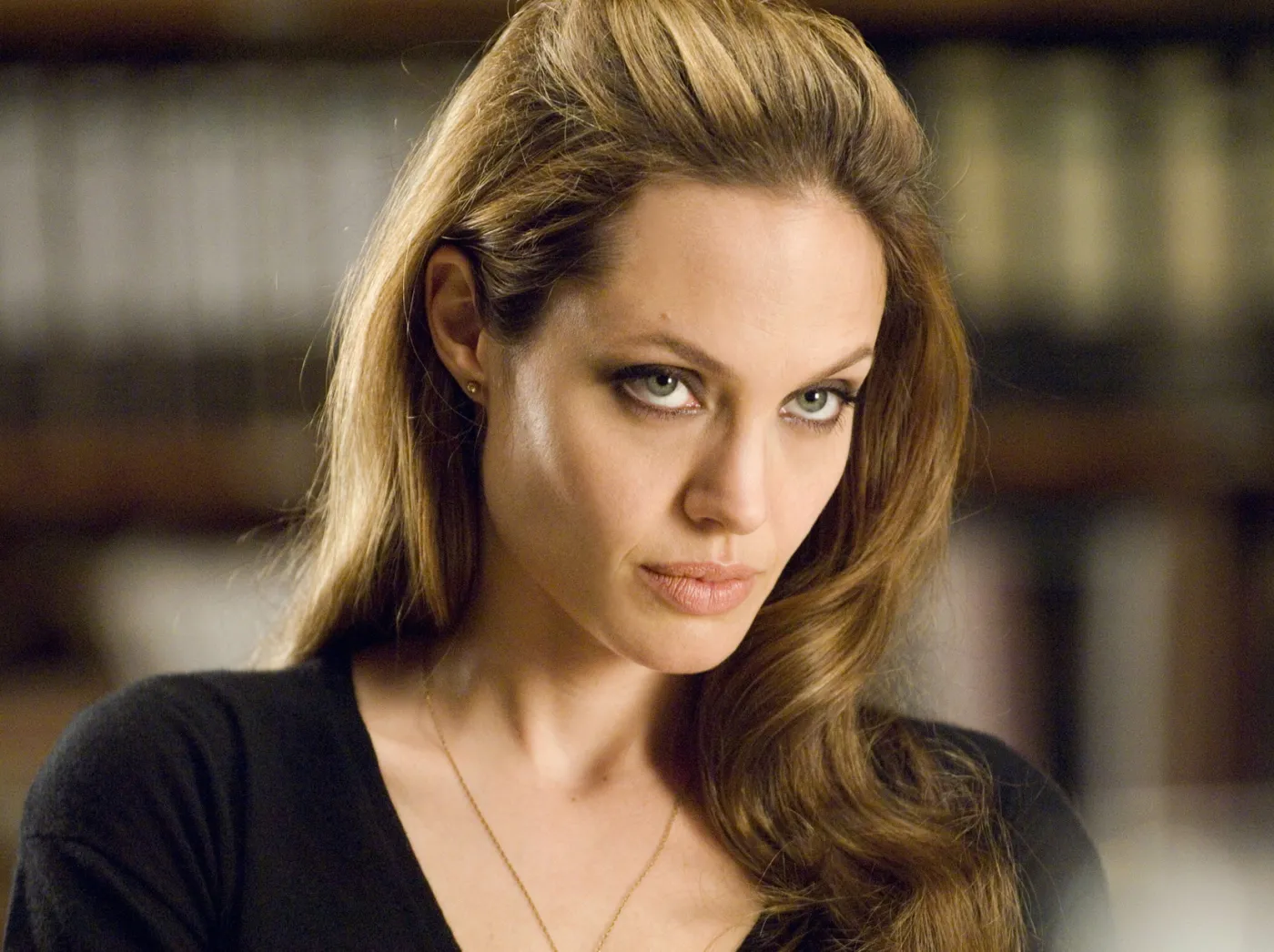 Angelina Jolie w filmie "Wanted – Ścigani"