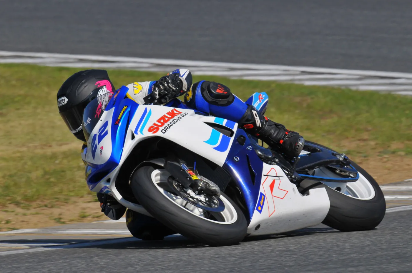 2954863-daniel-bukowski-zawodnik-suzuki.jpg
