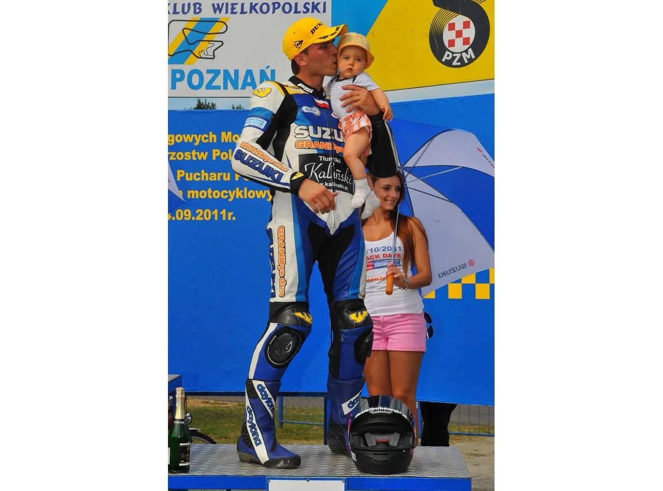 2955079-daniel-bukowski-zawodnik-suzuki.jpg