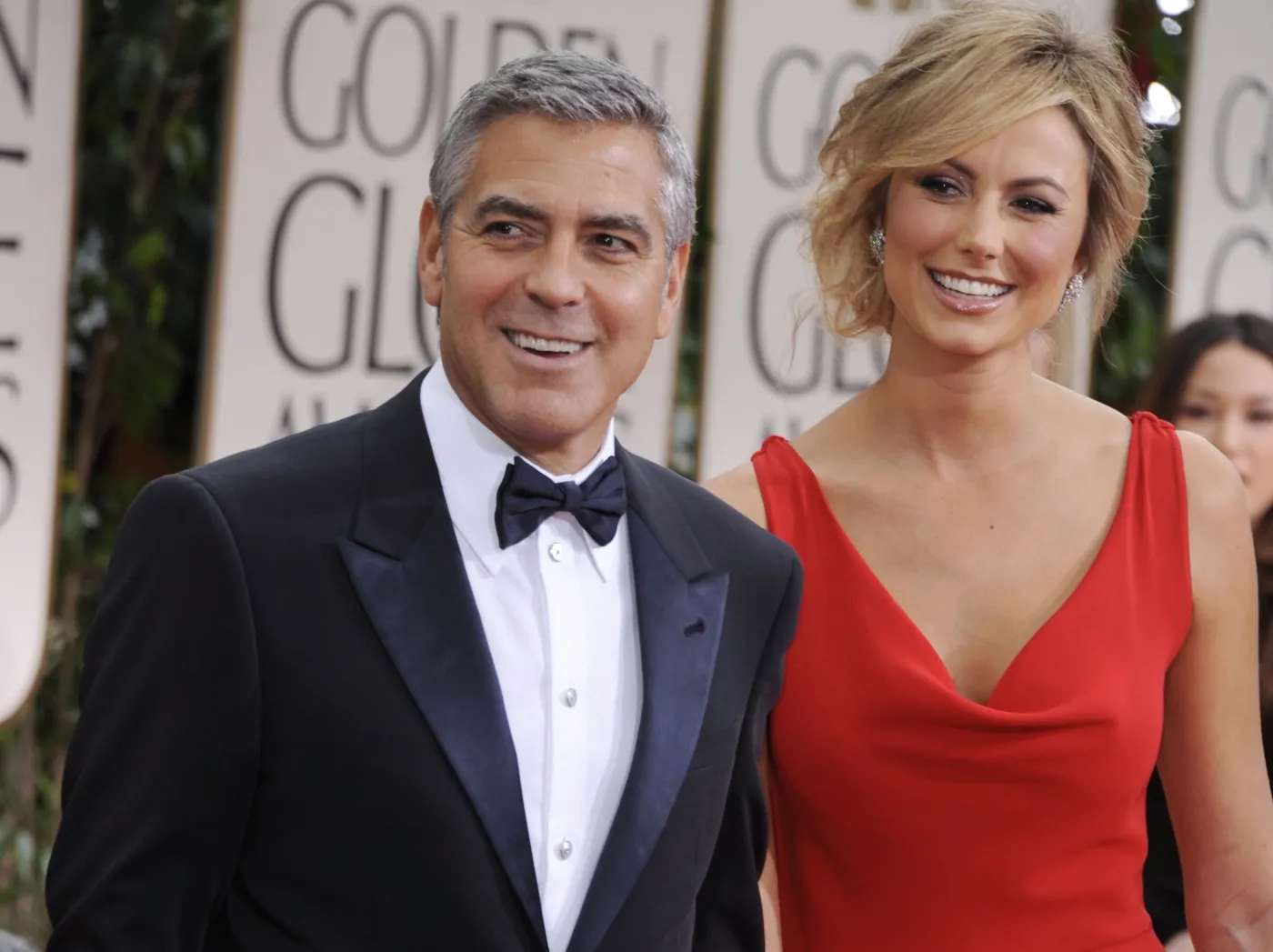 2970912-george-clooney-i-stacy-keibler.jpg