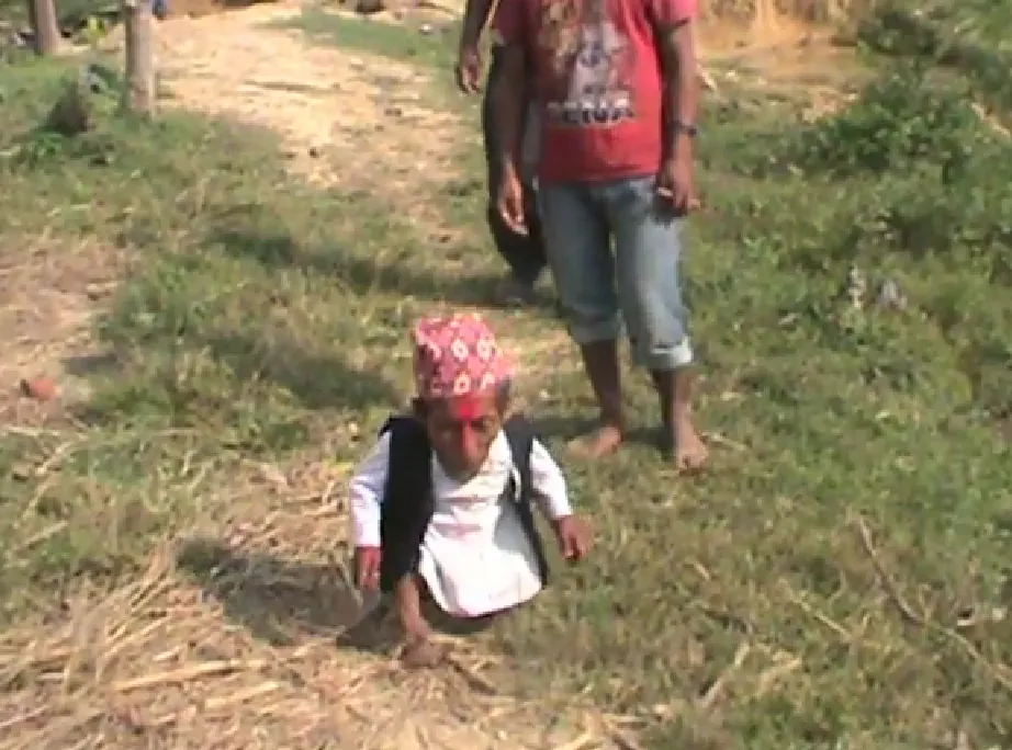 Oto najniższy człowiek świata. Niewiele ponad pół metra!