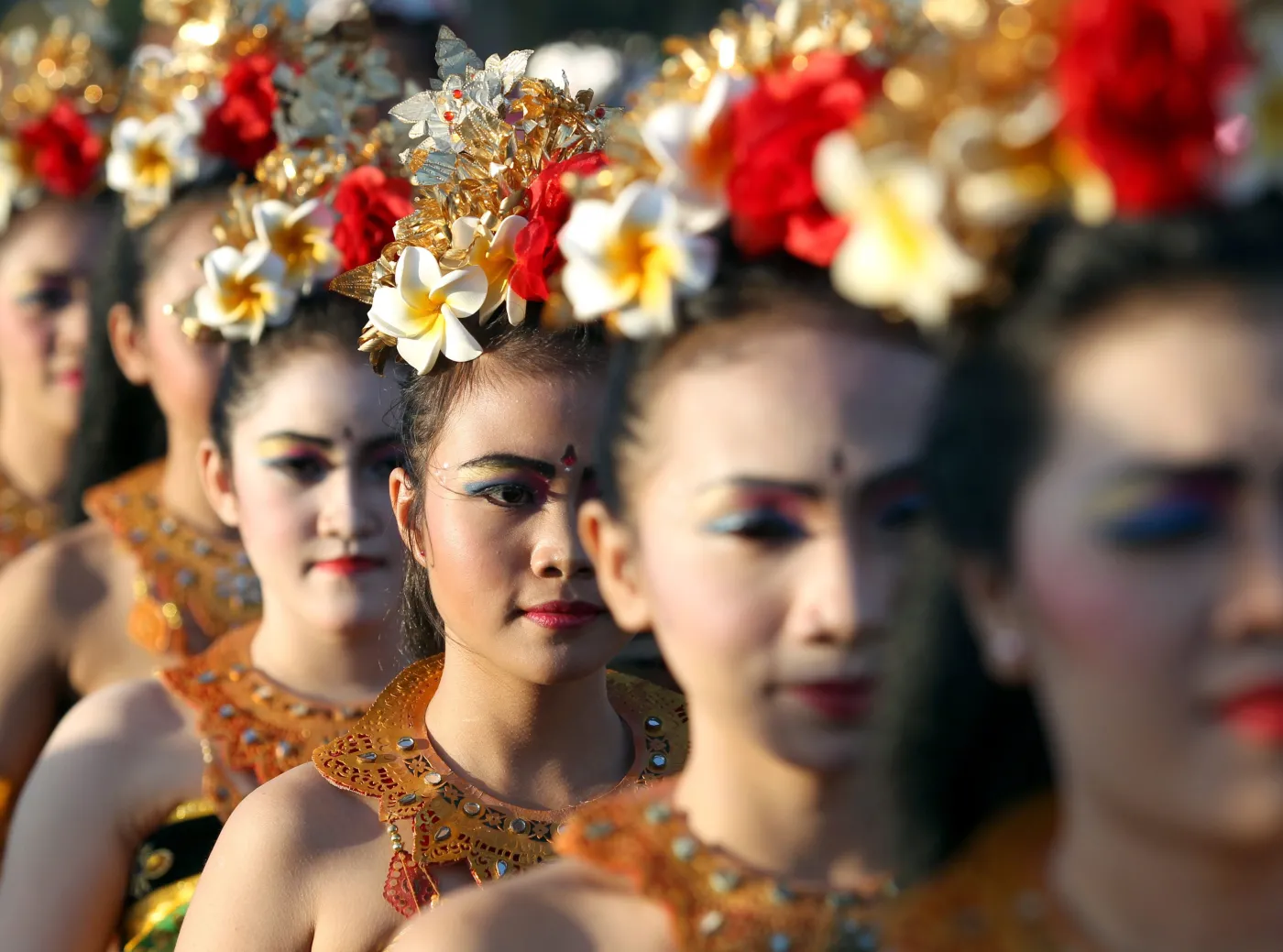 3259616-dzakarta-indonezja-parada-nyepi.jpg