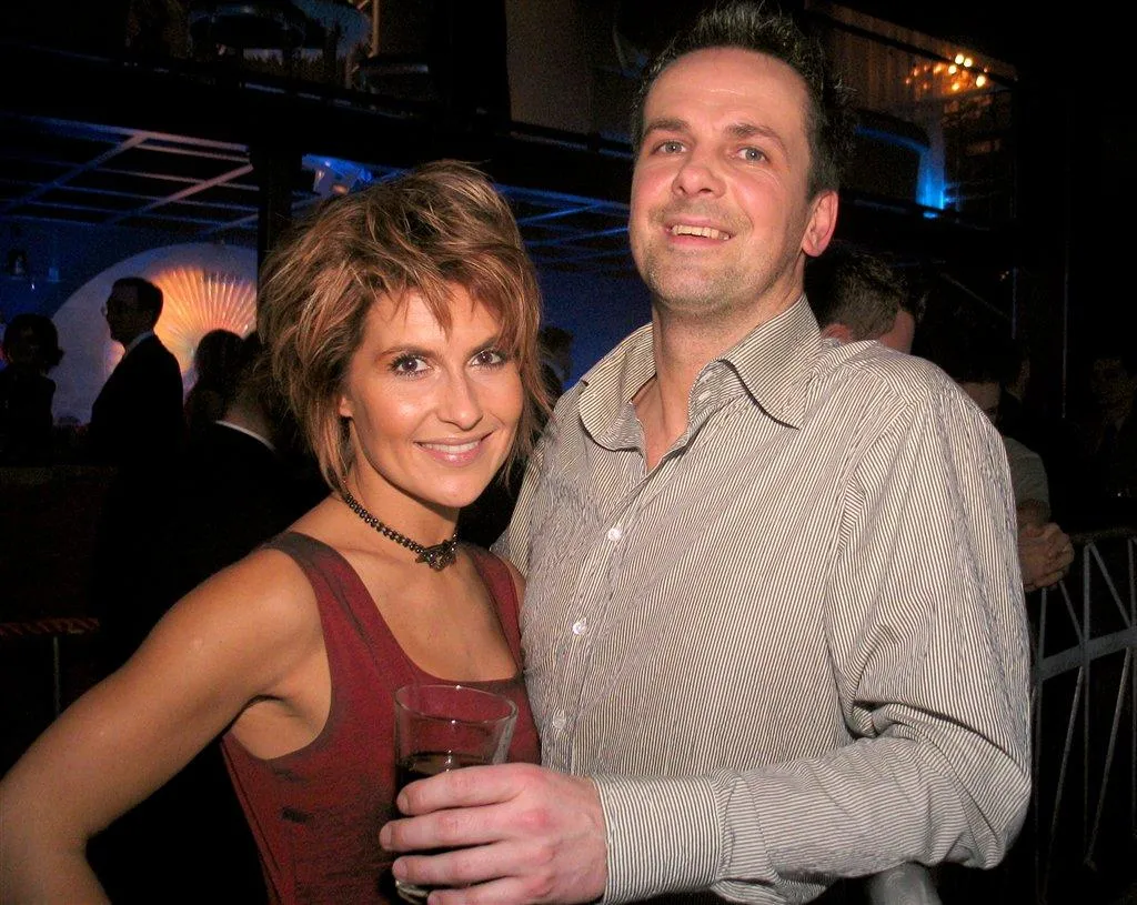 Co słychać u eksmęża Katarzyny Skrzyneckiej? Jest emerytem i reklamuje...