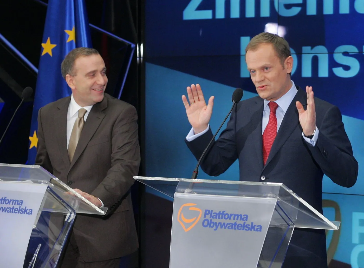 Grzegorz Schetyna i Donald Tusk na konwencji Platformy Obywatelskiej
