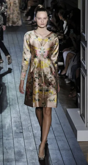3736456-kolekcja-valentino-haute-couture.jpg