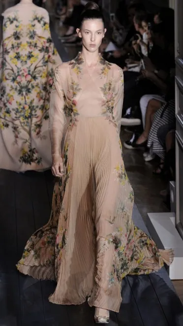 3736241-kolekcja-valentino-haute-couture.jpg