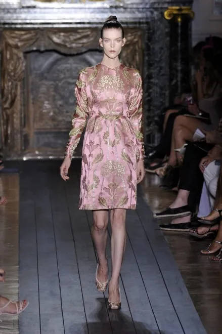 3736357-kolekcja-valentino-haute-couture.jpg