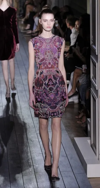 3736381-kolekcja-valentino-haute-couture.jpg