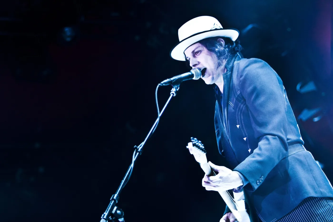 3748039-jack-white-na-dunskim-roskilde.jpg