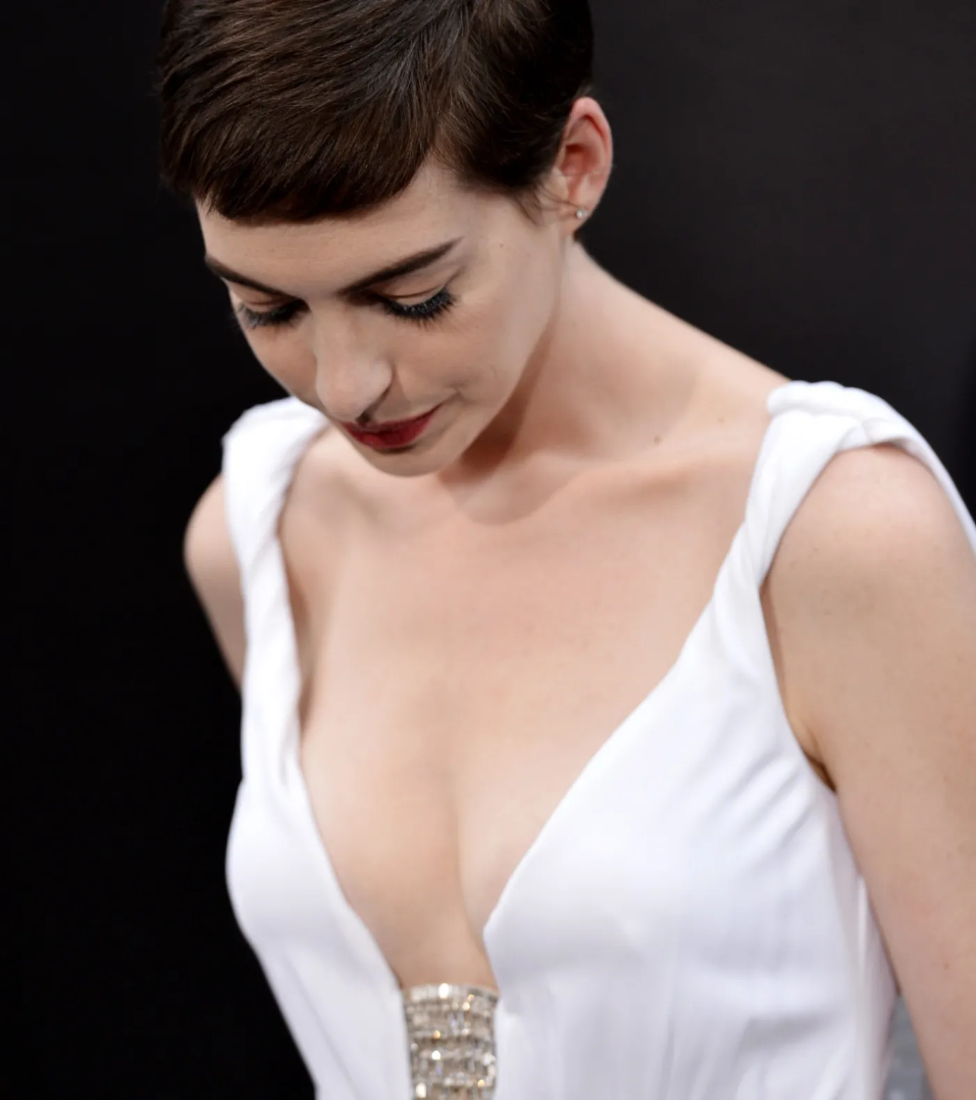 3790983-anne-hathaway-na-premierze-filmu.jpg