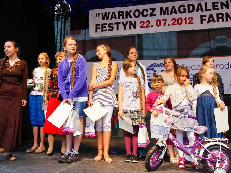 3804333-festyn-farny-warkocz-magdaleny.jpg