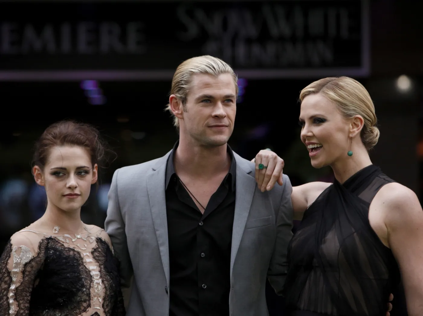 3496067-kristen-stewart-chris-hemsworth.jpg