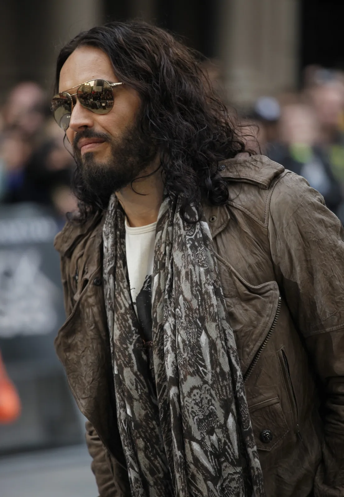 3631786-russel-brand-na-premierze-rock.jpg