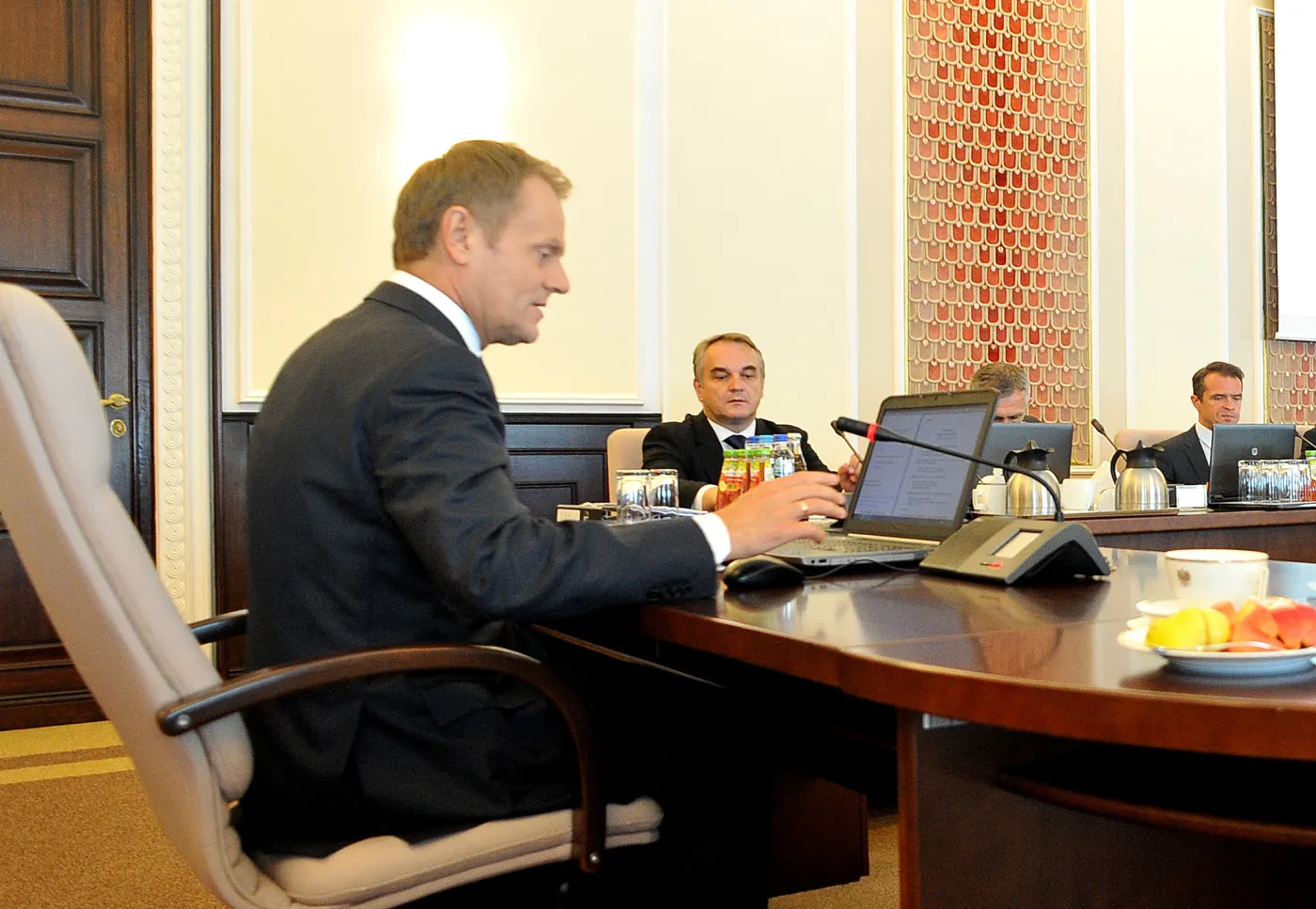 Donald Tusk podczas posiedzenia rządu
