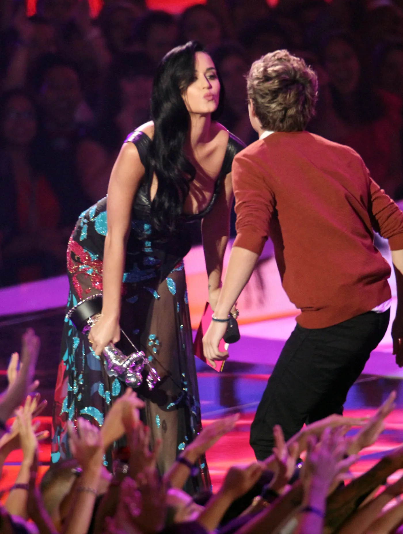 4003386-katy-perry-i-niall-horan-z-one.jpg