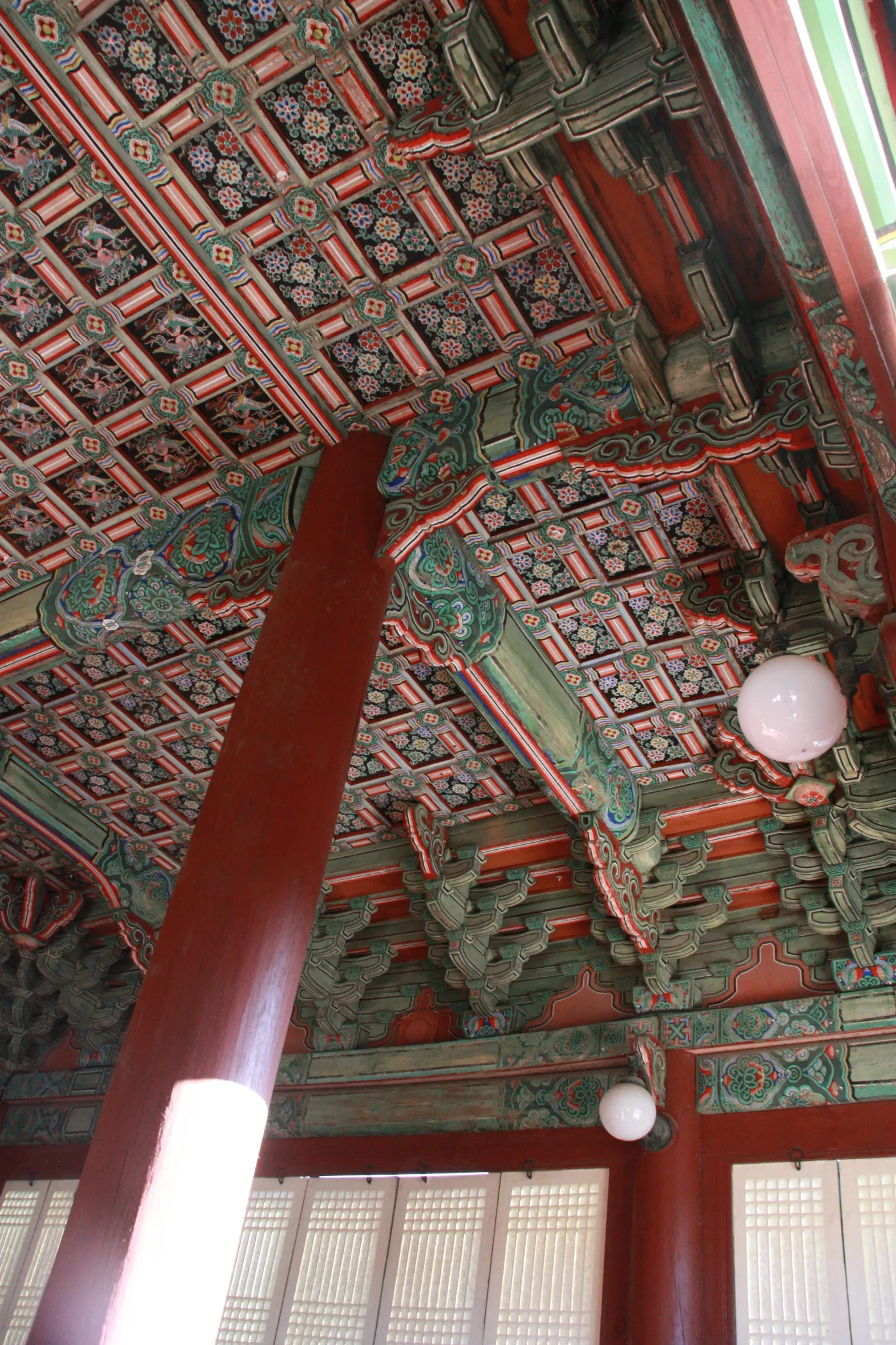 4377984-palac-changdeokgung-seul-korea.jpg