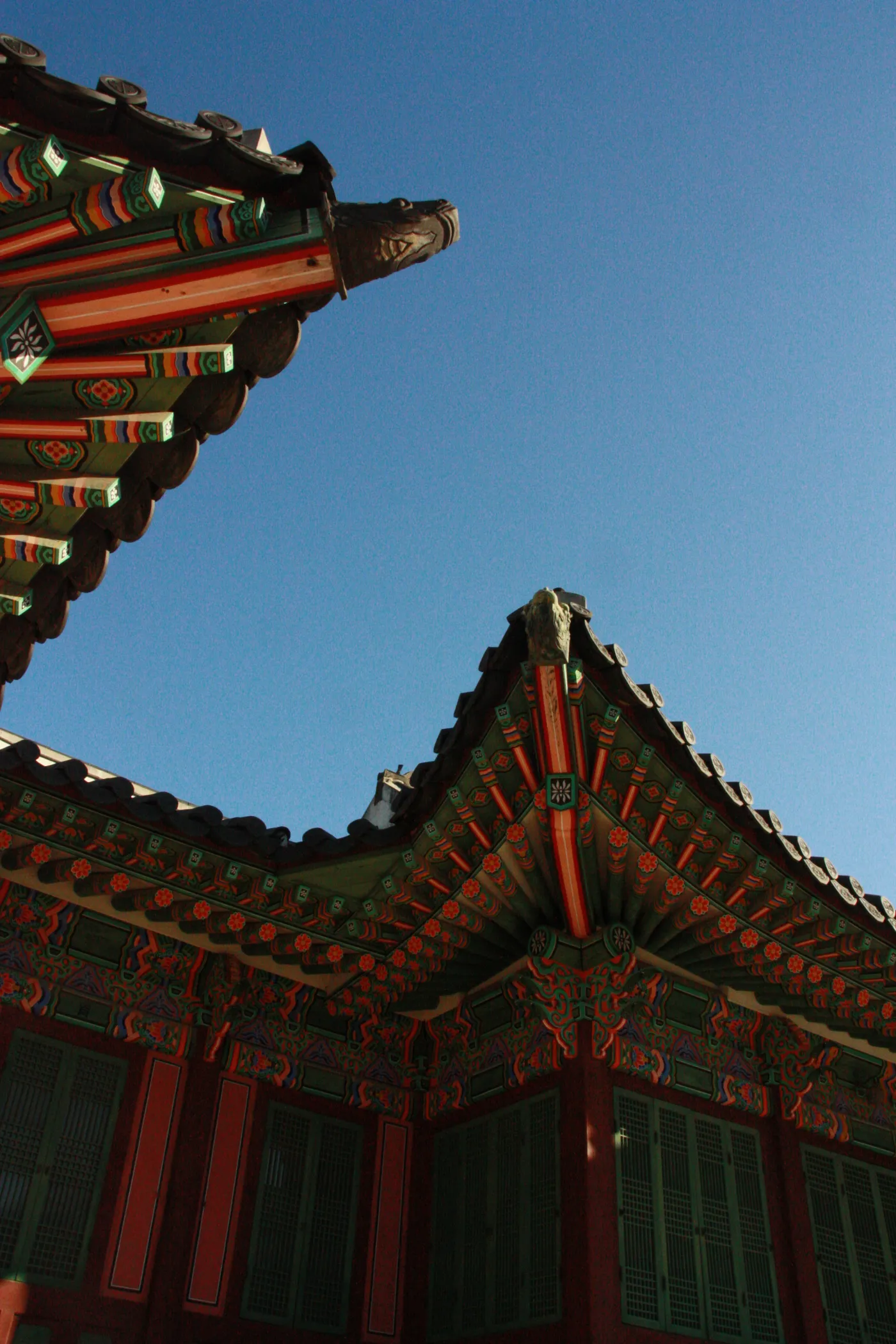 4378129-palac-changdeokgung-seul-korea.jpg