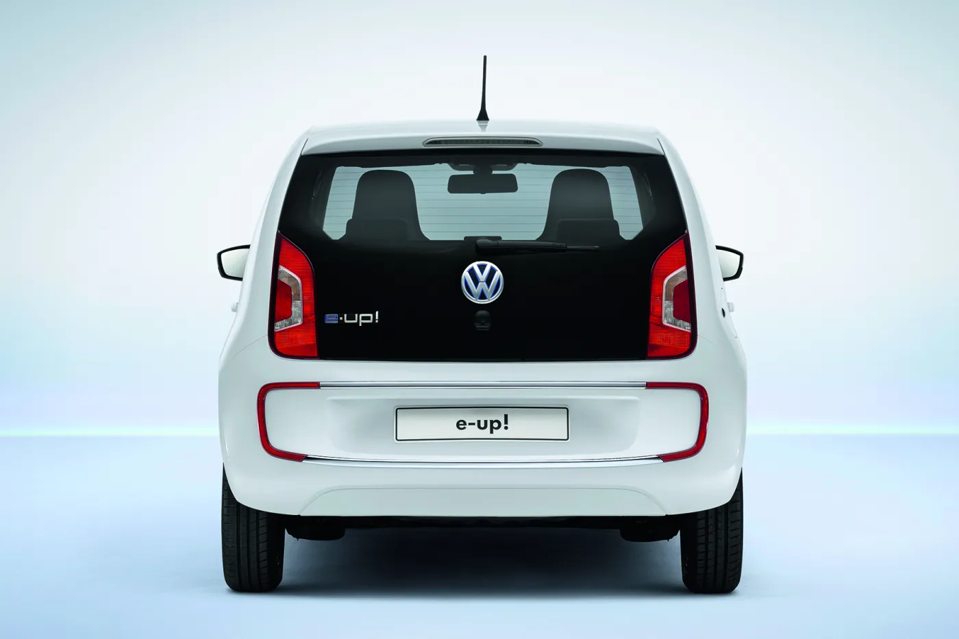 4730719-70862vw-the-volkswagen-e-up-04.jpg