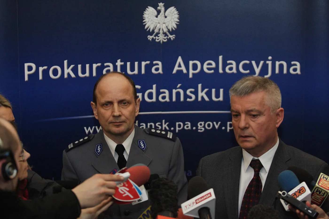 Prokurator Ireneusz Tomaszewski i zastępca komendanta wojewódzkiego policji Krzysztof Zgłobicki