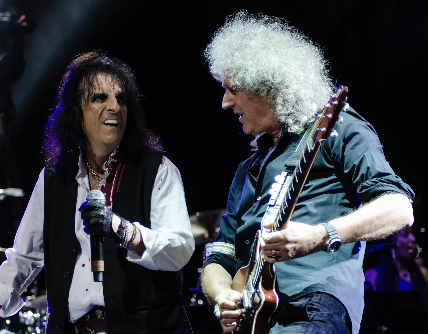 5253319-alice-cooper-i-brian-may-podczas.jpg