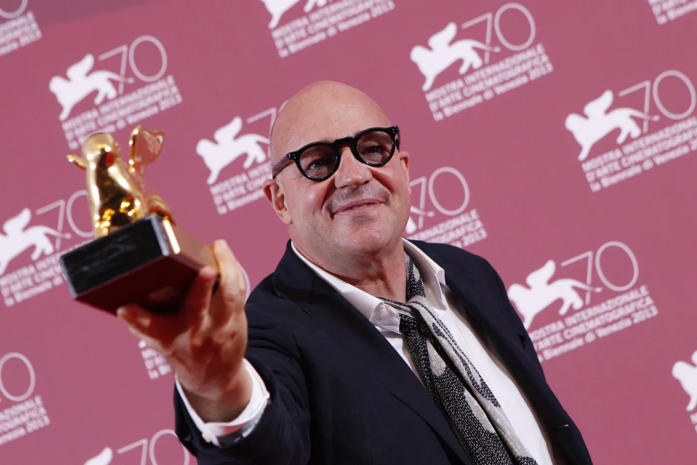 Gianfranco Rosi ze Zlotym Lwem za film "Sacro Gra"