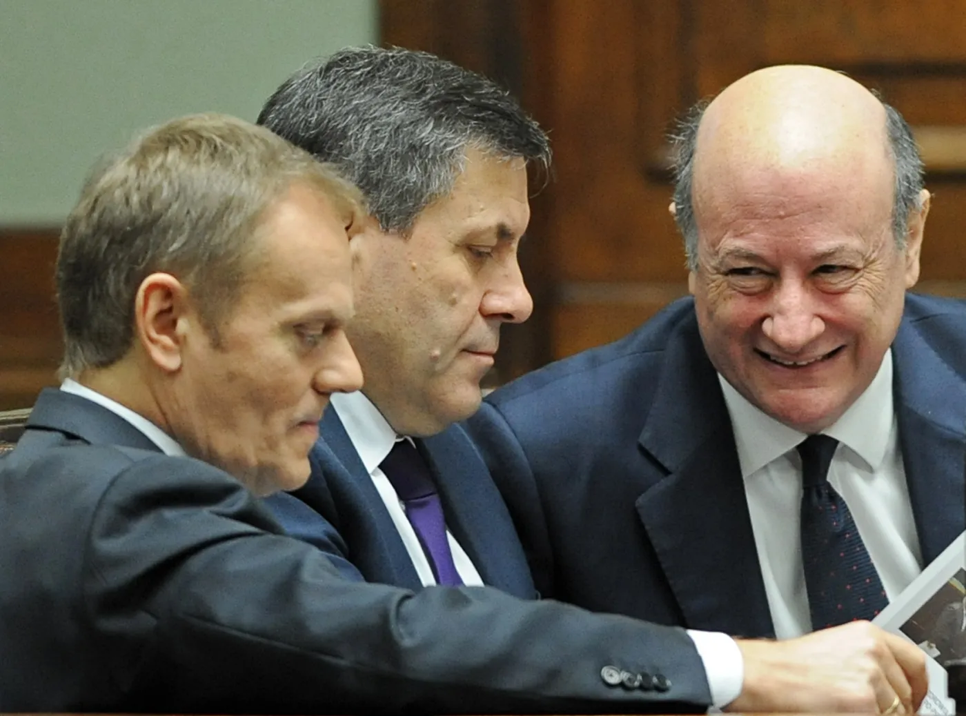 Rostowski szybko z rządu nie zniknie. Chce poczekać do wiosny