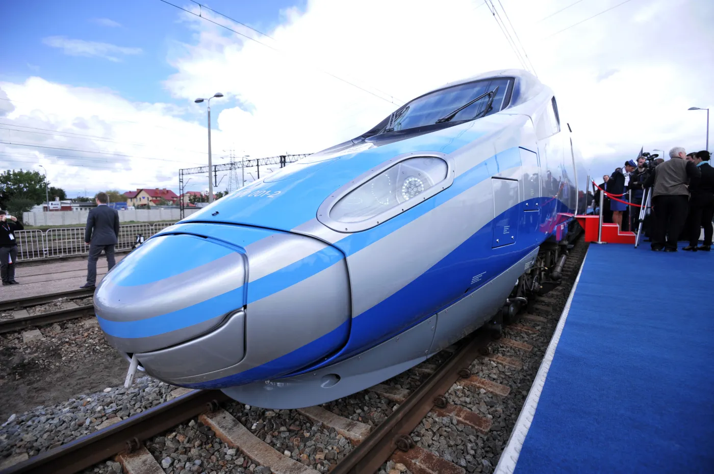 5458591-pociag-pendolino-w-gdansku-targi.jpg
