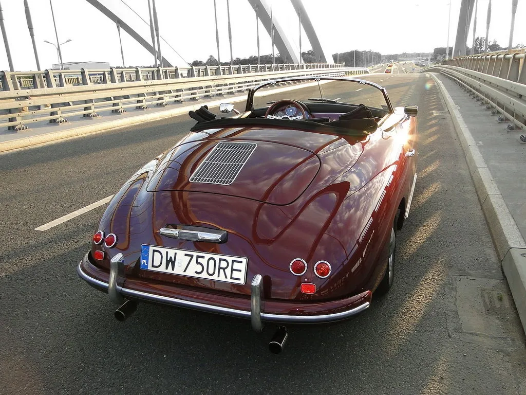 5476030-ff-speedster-to-fabrycznie-nowy.jpg