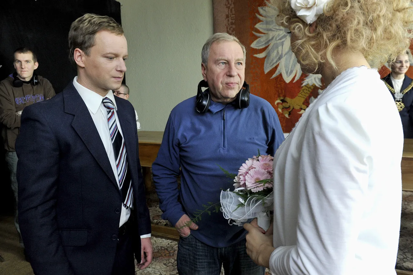 Maciej Stuhr, Jerzy Stuhr i Sonia Bohosiewicz na planie filmu "Obywatel"