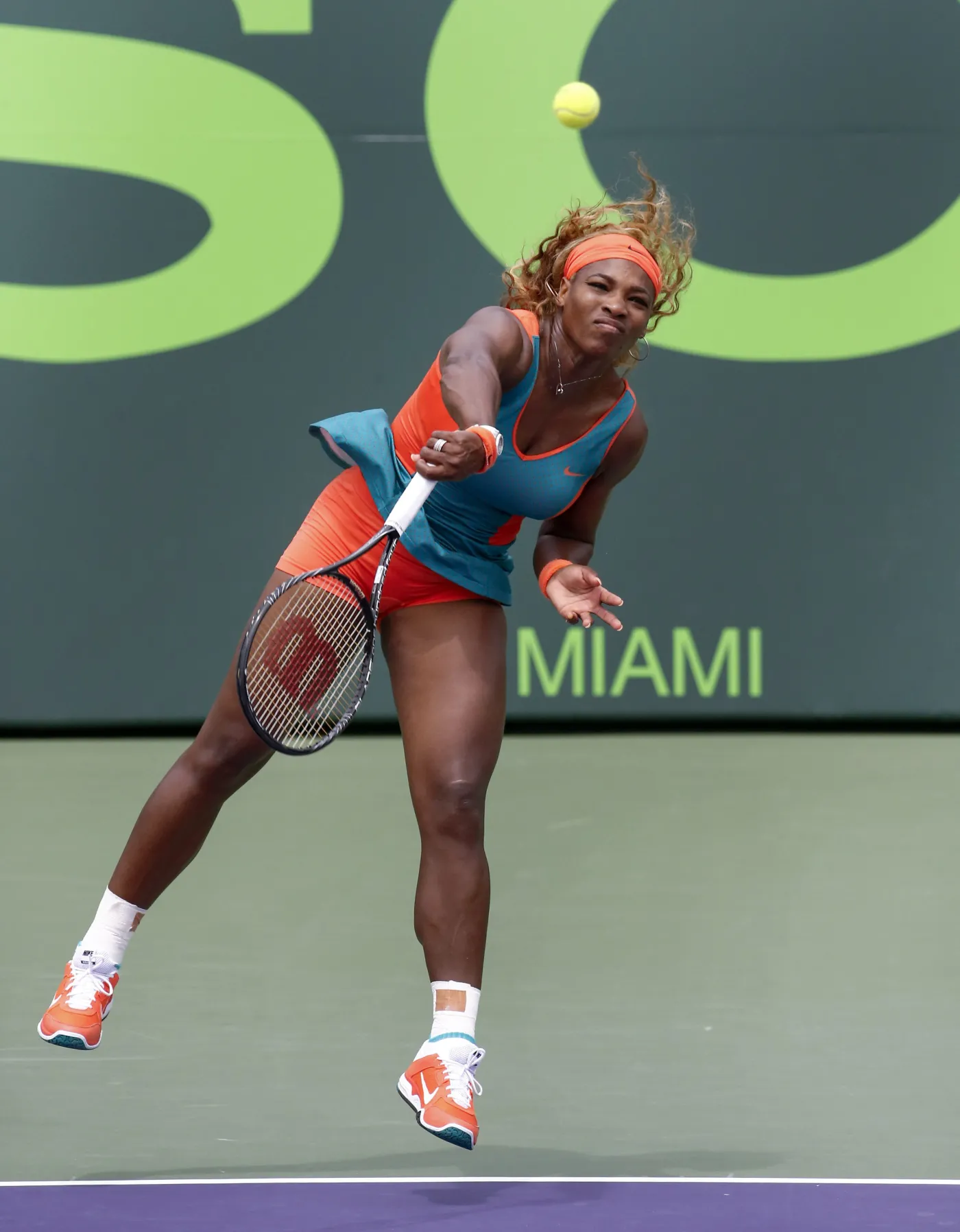 6112033-triumf-sereny-williams-w-miami.jpg