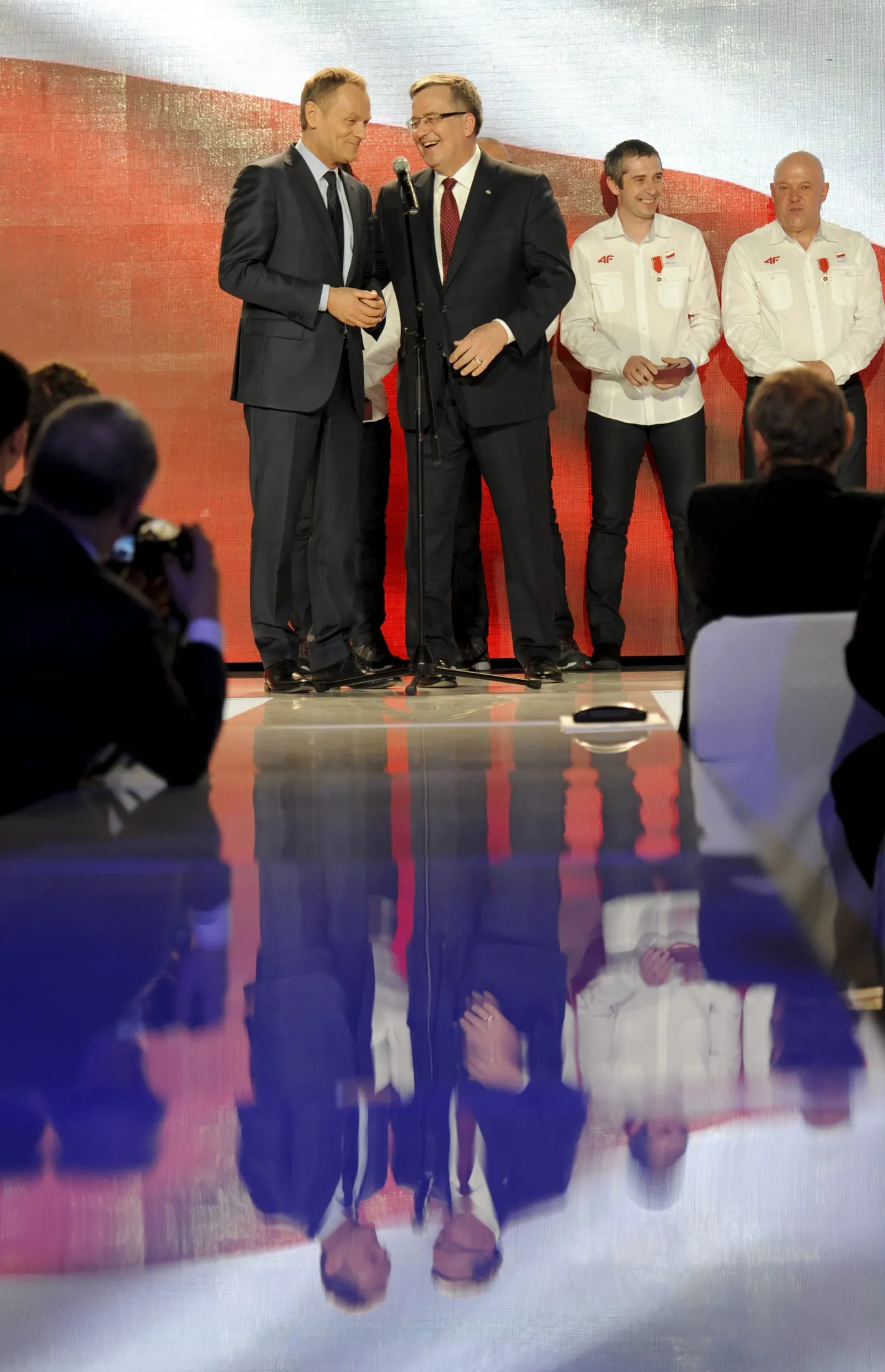 6128306-prezydent-bronislaw-komorowski.jpg
